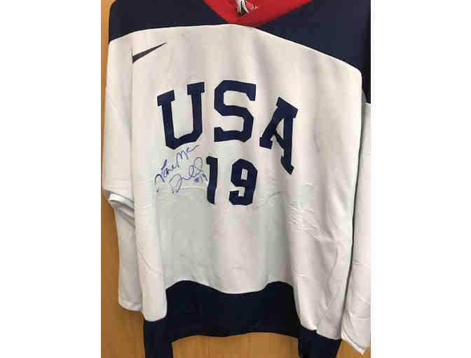 USA Jersey worn (#19) autographed by Lane MacDonald, Team USA