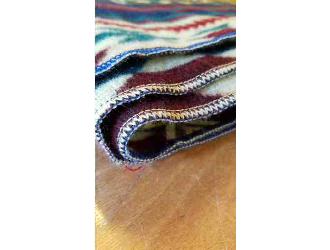 Beautiful SOFT Alpaca/Wool Blanket