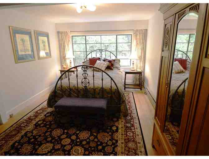 A Two Night Stay at the Sonoma Orchid Inn