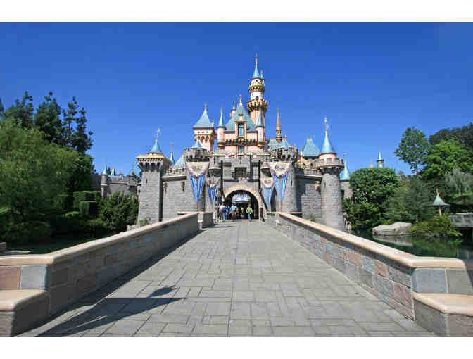 Disneyland Star Wars Adventure - 2 Days for 4 - Photo 2