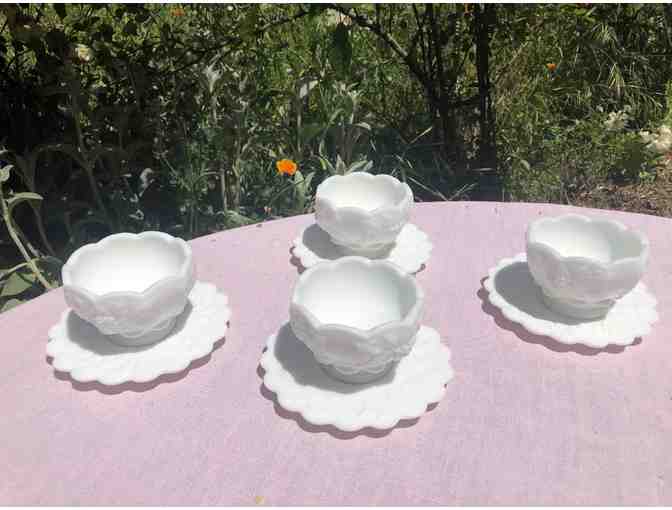Set of 4 Grape Milk Glass Cocktail Bowls and Saucers - Photo 1