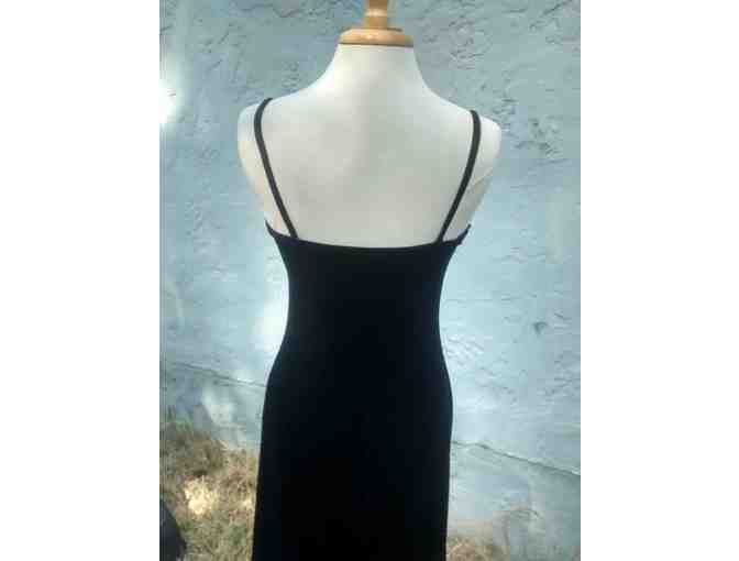 Sleek Dark Blue Velvet Dress with spaghetti straps. 9-10