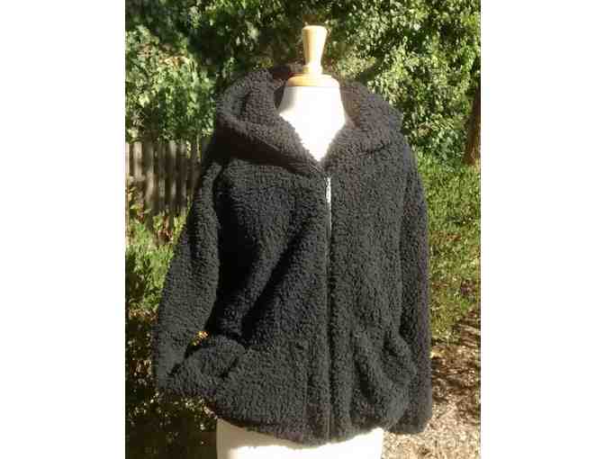 Fuzzy Wuzzy Black Women's Hoodie