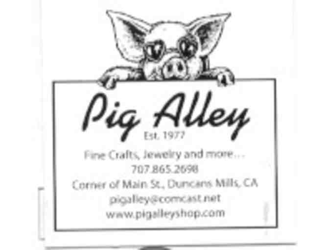 Petite Pitcher with a Heart and a $25 gift certificate to Pig Alley