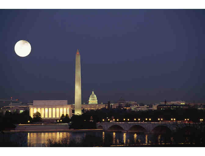 4 Days / 3 Nights in Washington, DC in a Suite for 4