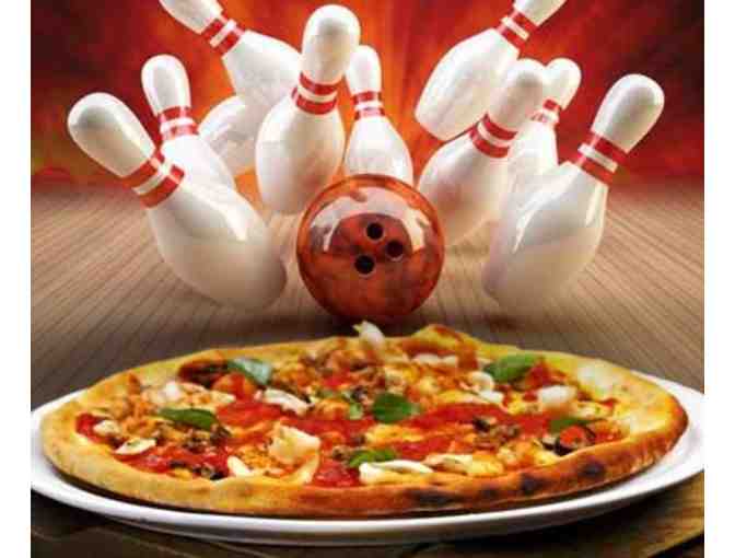 $40 to Siri's Gourmet Burgers & Pizza PLUS 8 games of Seminole Lanes Bowling