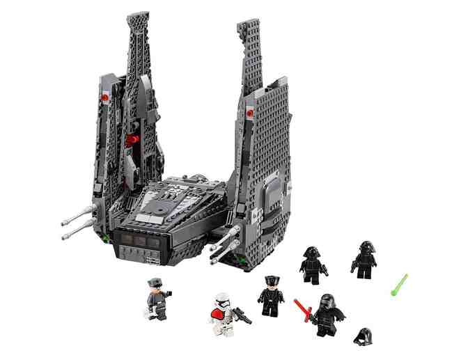 LEGO Star Wars Kylo Ren's Command Shuttle (75104)