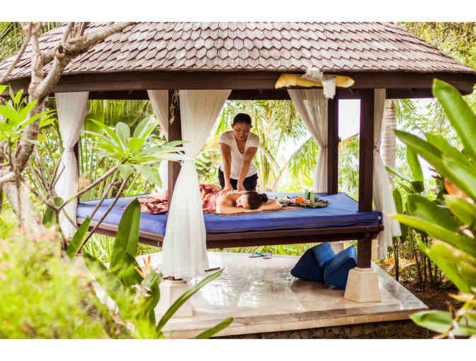 Bali's Exotic Indonesian Escape-->8 Days for 2: Jepun Villas+Scuba Diving Lessons+Massages