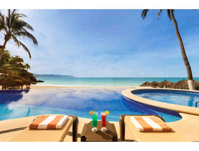 All-Inclusive Mexican Oasis, Puerto Vallarta: Hotel All-Inclusive and Airfare for Two