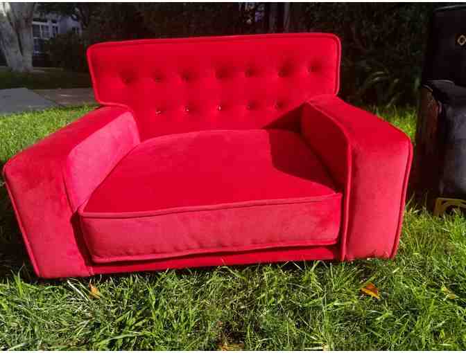 Otto's Empire dog bed- Red crystal buttons, red croc, clear acrylic legs. - Photo 1