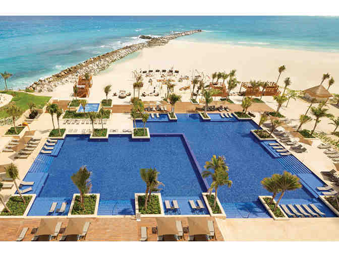 All-Inclusive Family Fiesta (Cancun)-5 Days for two adults and two children at Hyatt