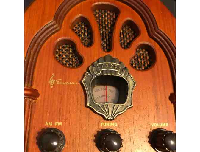Old-Fashioned Radio