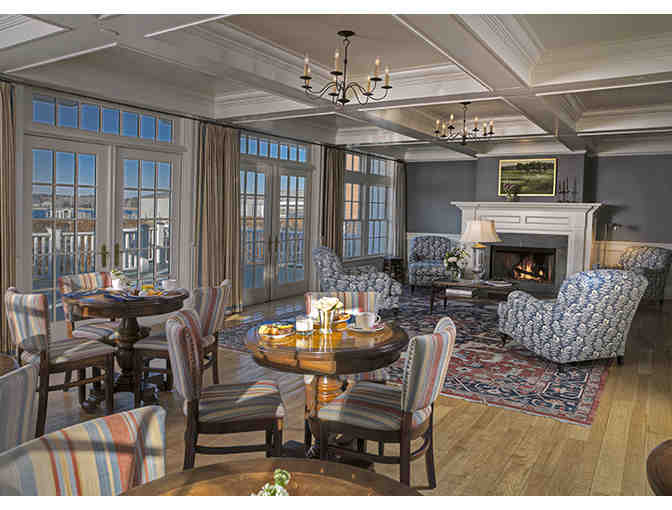 Inn at Stonington Stay, $50 Gift Certificate to Noah's & $25 to Social Coffee Roastery