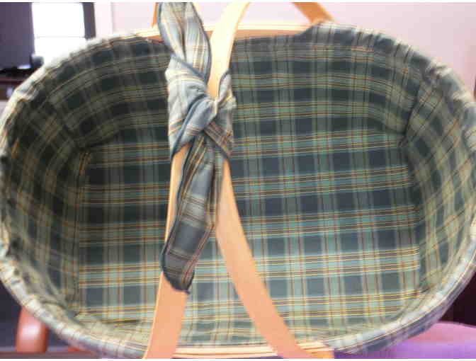 Longaberger Basket with Green Plaid Liner
