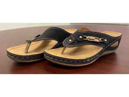 Black Sandals, Size 8.5 Women's