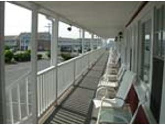 A Night at the Gaslight Resort Motel in Dennisport, MA