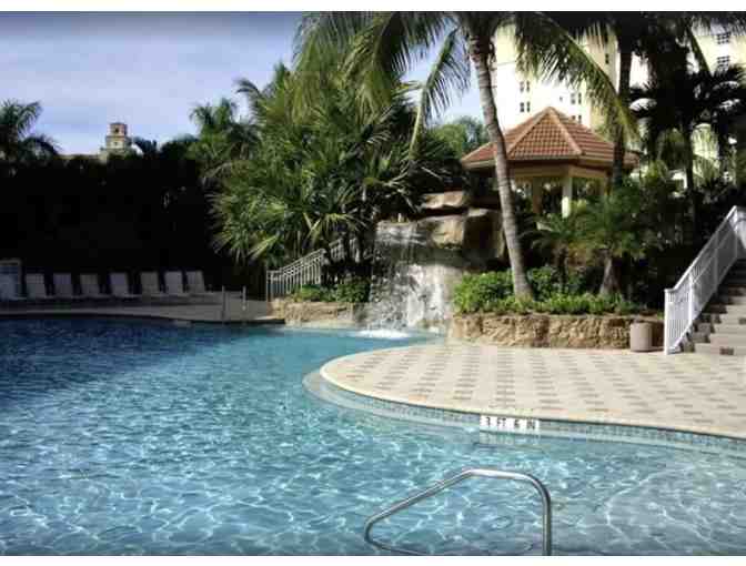 One WEEK Stay at a Beautiful 3 BR Condo in Naples, Florida!- Live Preview ONLY!