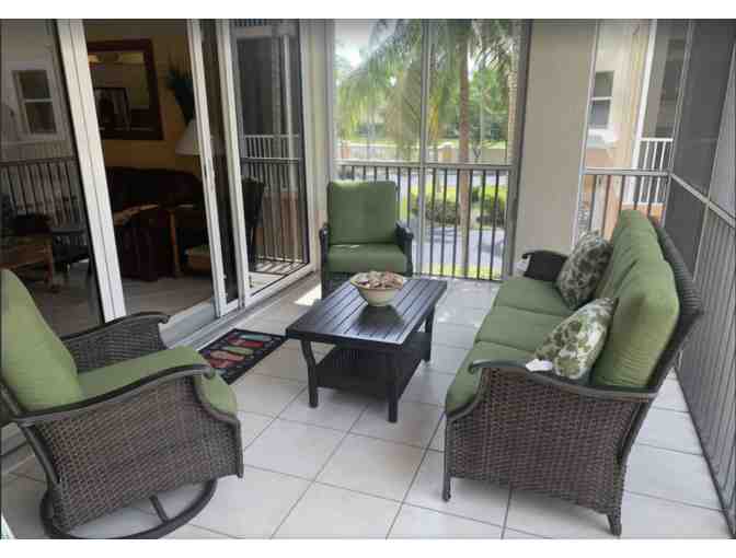 One WEEK Stay at a Beautiful 3 BR Condo in Naples, Florida!- Live Preview ONLY!