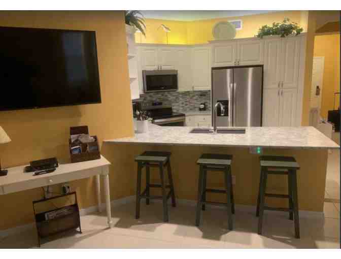 One WEEK Stay at a Beautiful 3 BR Condo in Naples, Florida!- Live Preview ONLY!