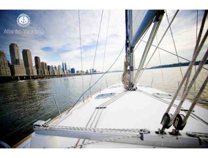 Sailing on the Hudson