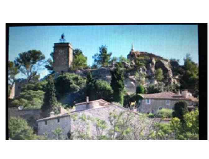 Charming Townhouse in Eygalieres, Exquisite Provencal Village!