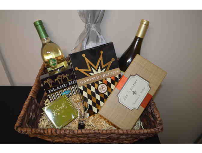 Wine and Snacks Basket