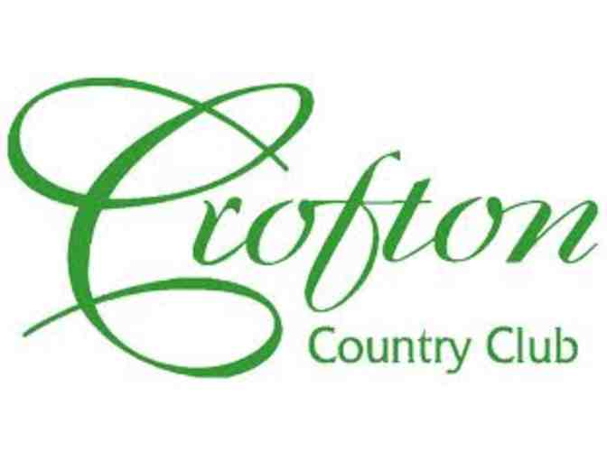 Golf Foursome at Crofton Country Club