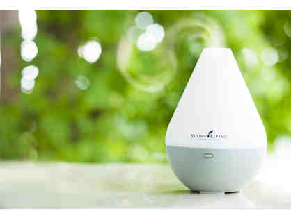 Young Living Dewdrop Essential Oil Ultrasonic Diffuser with Essential Oils