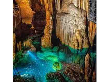 Luray Caverns- What will you discover?