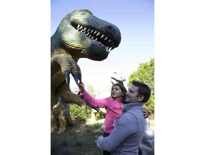 Dinosaur World - 2 Tickets for Admission