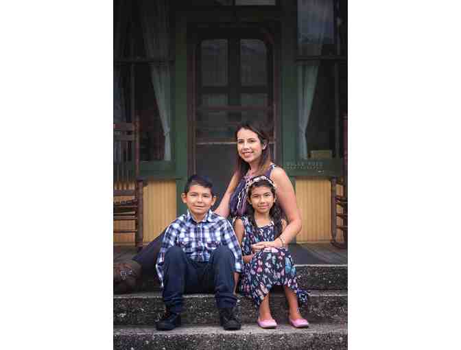 Dulce Ruiz Photography - Standard Photography Session