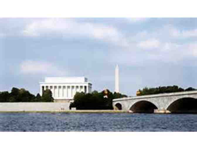 Washington Monuments Cruise