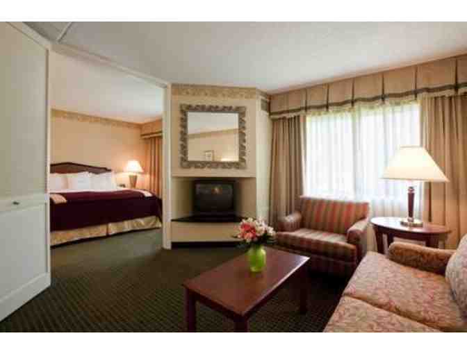 One Night Stay & Breakfast for 2 @ DoubleTree Suites by Hilton Cincinnati-Blue Ash - Photo 1
