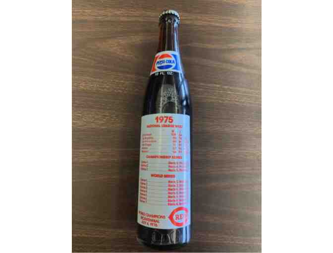 Cincinnati Reds 16 oz. Pepsi Bottle from the 1975 World Champion Bicentennial July 4, 1976