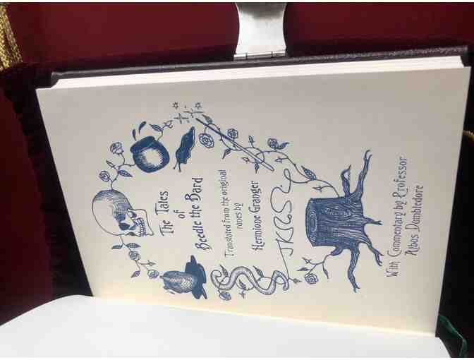 J.K. Rowling: The Tales of Beedle the Bard book with Collector's Edition Prints