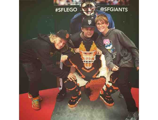 Go to a Giants Game with Dominic & Sam!