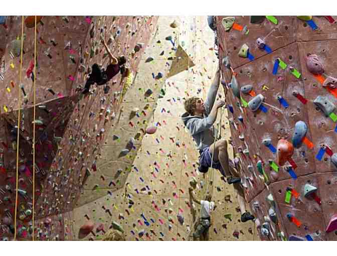 Mission Cliffs: 2 free Climbing Classes or Day Passes