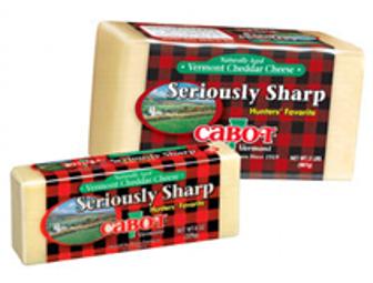 Say Cheese: Gift Box of Award-Winning Cheddars from Cabot Creamery