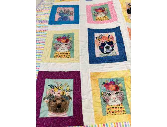 Cat and dog flower crown quilt