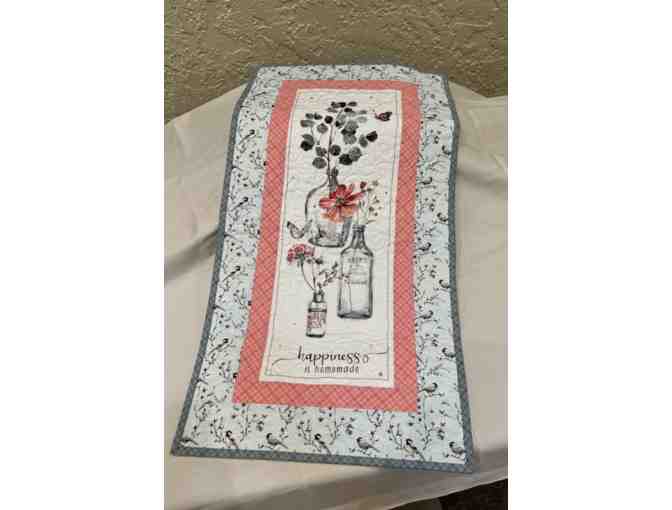 Quilted wall hanging