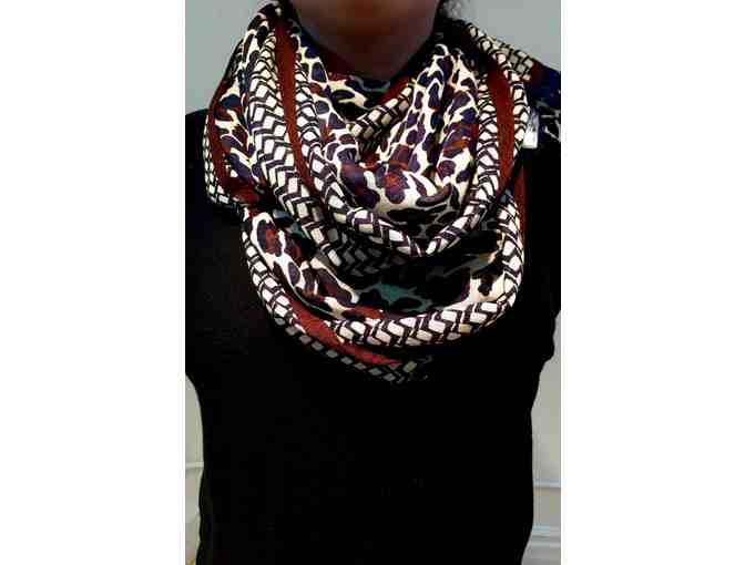 Stylish Tory Burch Accessory Set