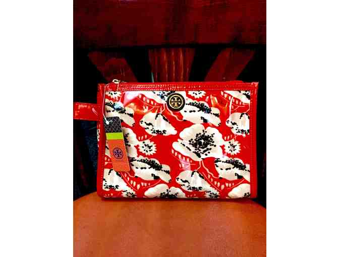 Stylish Tory Burch Accessory Set