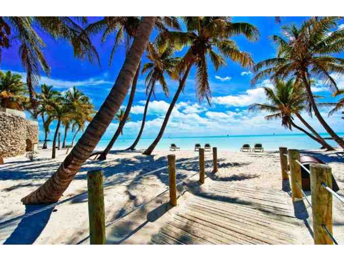 LIVE AUCTION LOT: A Week in Florida Keys