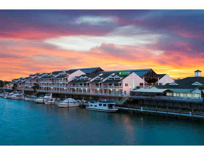 Holiday Inn & Suites Clearwater Beach South-Harbourside Getaway
