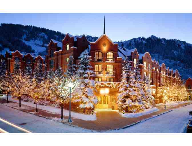 One-Night St. Regis Stay in Aspen with Cocktails, Dinner and Robes to Keep