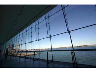 Guided Tour and Admission for 10 to the Institute of Contemporary Art