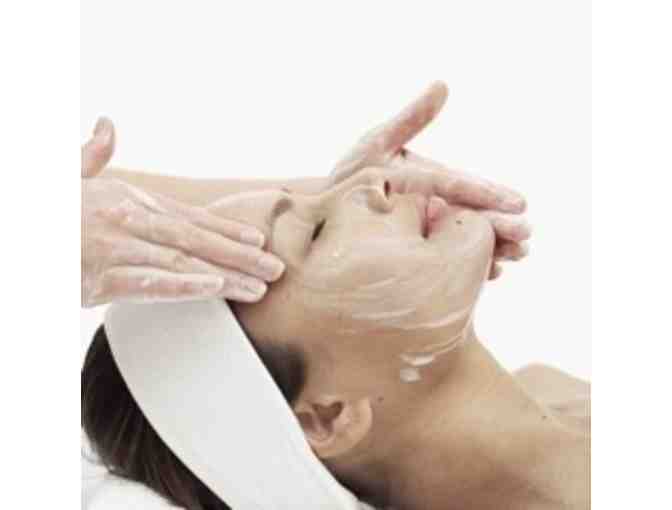 One-month membership at Healthworks