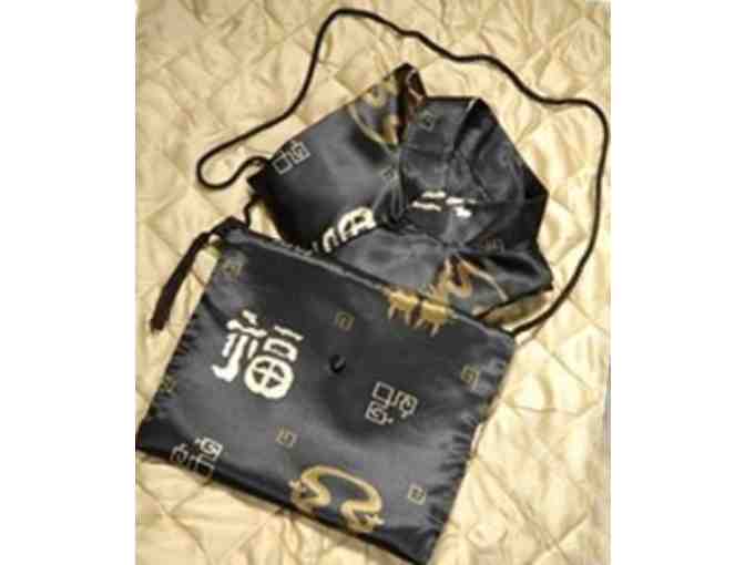 JACKET IN-A-PACKET - SIZE SMALL!