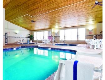 Overnight Stays at Country Inns & Suites By Carlson