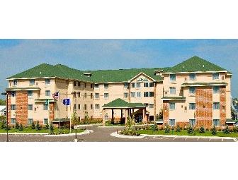 Three Night Suite Stay at Holiday Inn and Waterpark - Minneapolis, Minnesota